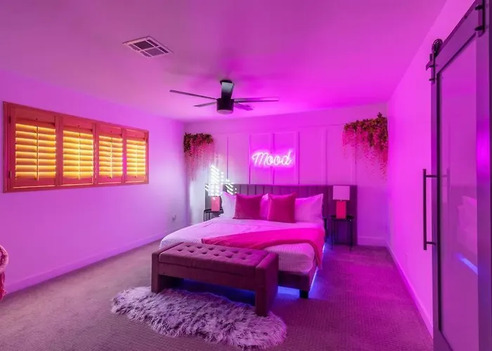 Oasis By Club - New * Scottsdale